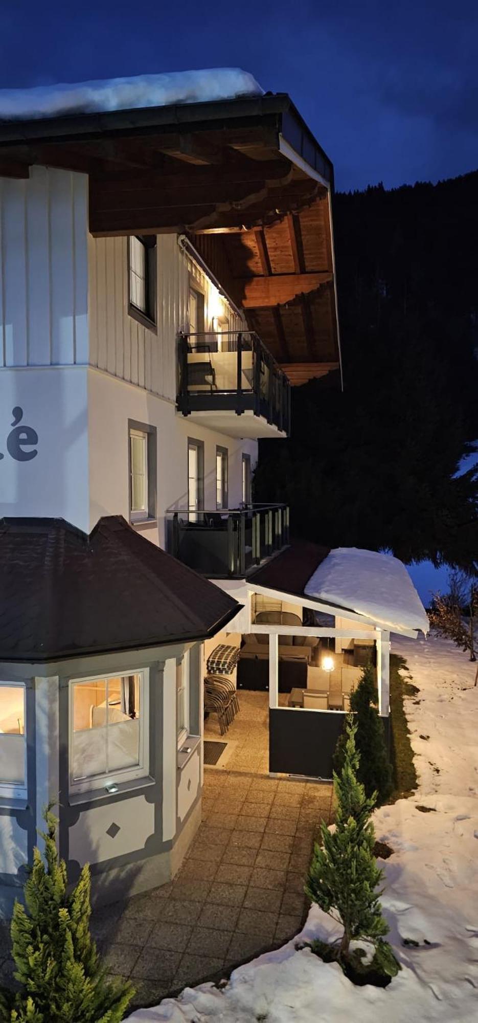 Gaestehaus Amade 플라차우 외부 사진